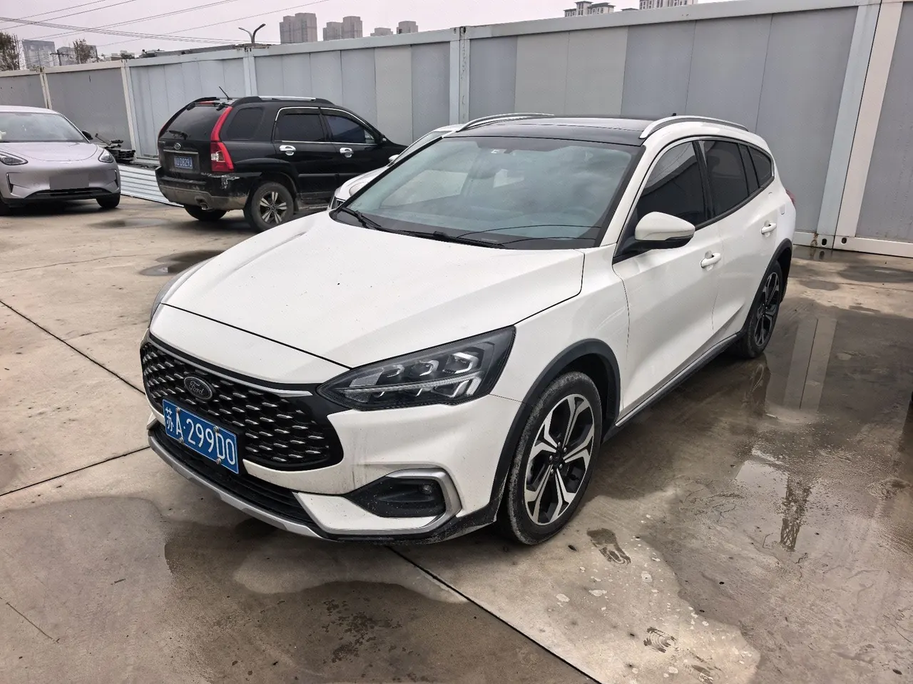 Ford 2021 Fox-hatchback 1.5T EcoBoost 180 Hunting Tide Automatic Gear - View 1