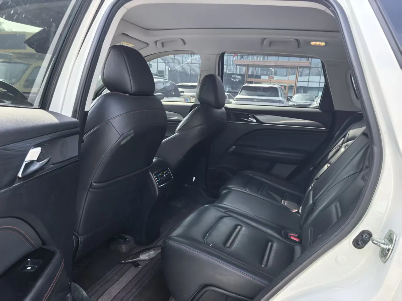 Chuanqi 2022 GS4 PLUS 1.5T 270T Xinghe Edition Automatic Gear 5