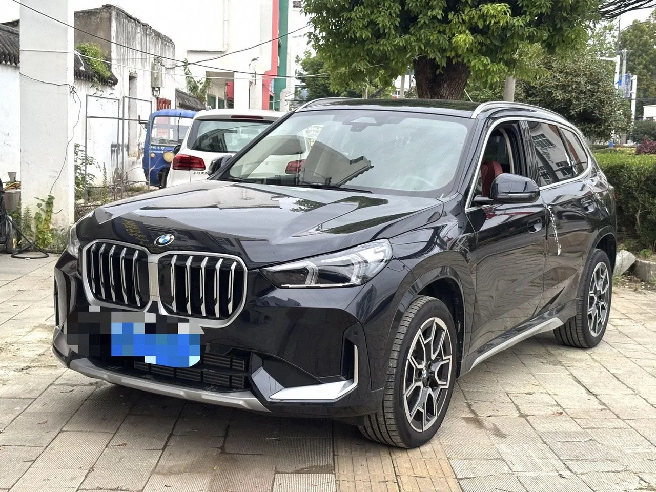 Открыть галерею: BMW 2026 X1 sDrive25Li 2.0T X design set automatic gear