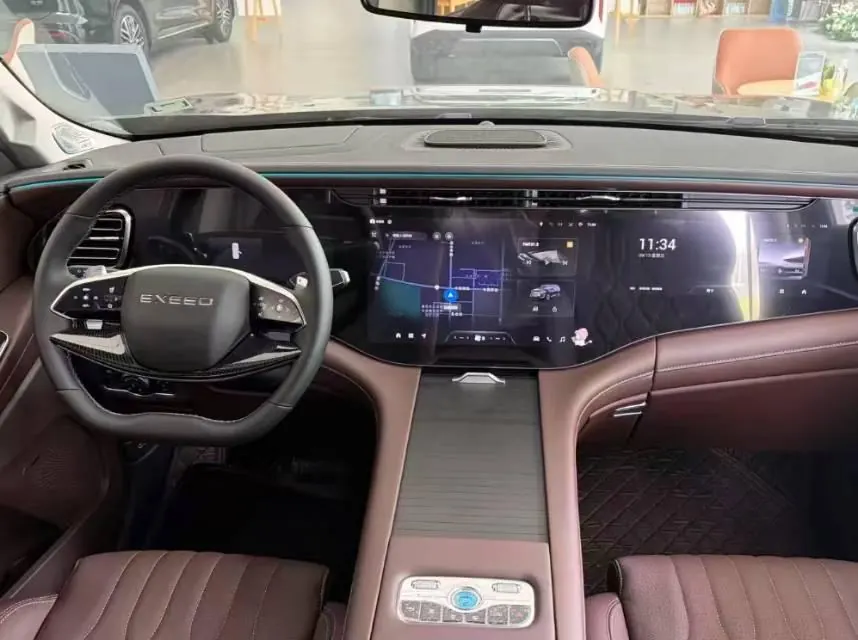 Xingtu 2026 Lanyue 2.0T 400T Four-wheel Drive Flying Fish Edition 6-seat Automatic Gear 2