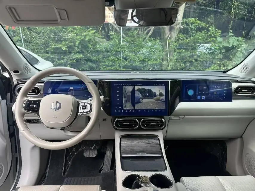 Leapmotor 2021 C11 exclusive edition automatic gear 3