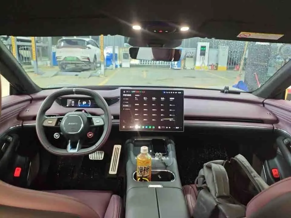 MI 2026 SU7 Standard Edition Automatic Gear 5