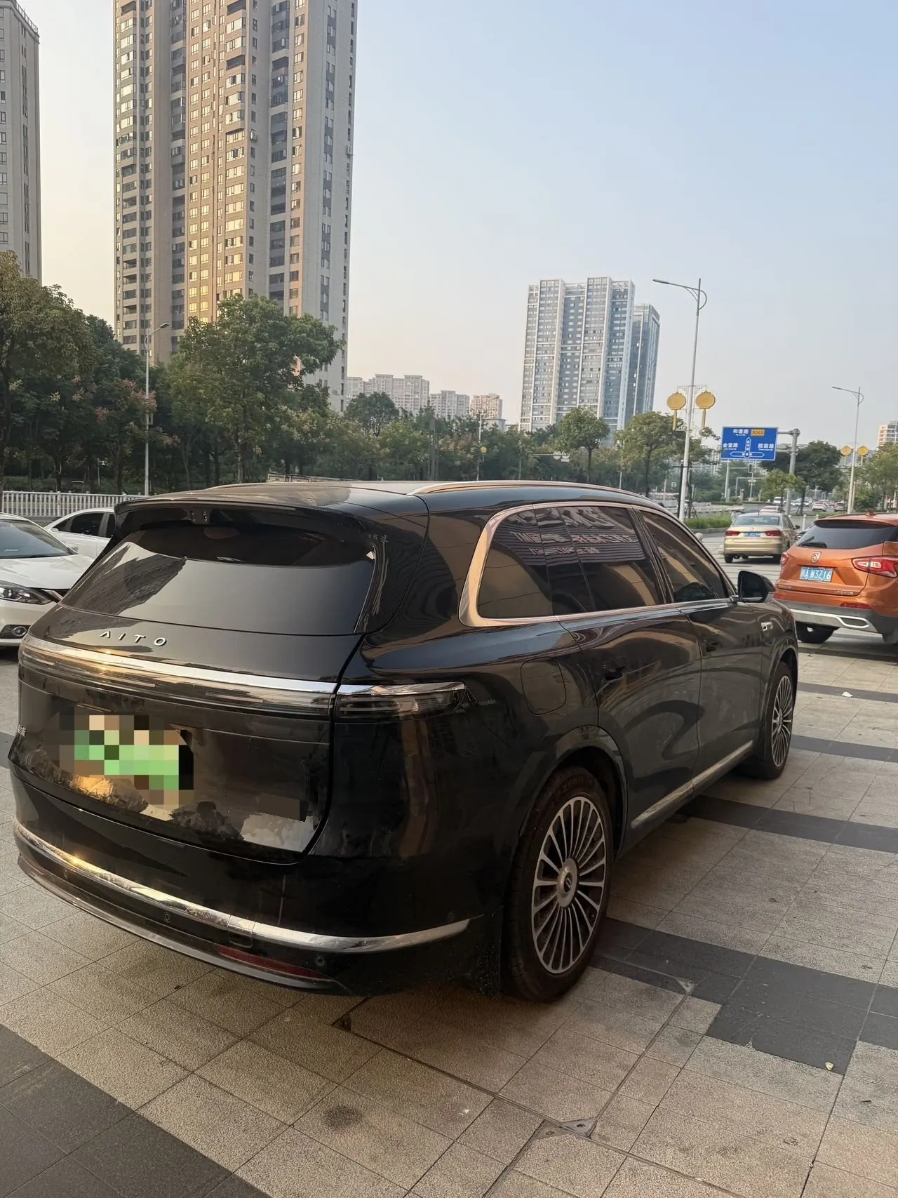 AITO 2026 AITO M7 extended range Max 4-wheel drive version 5 (192-line laser Radar) automatic gear 5