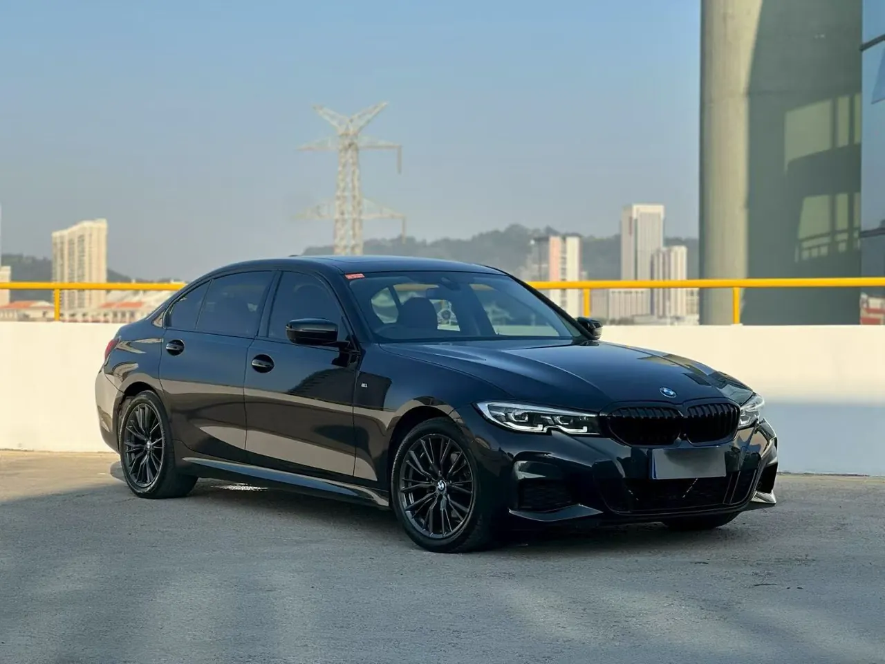BMW 3 Series 2021 325Li 2.0T M Sports Obsidian Night Suit Automatic Gear 3