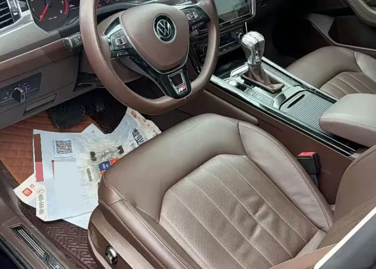 Volkswagen 2021 Huiang 2.0TSI 380TSI Deluxe Edition Automatic Gear 3