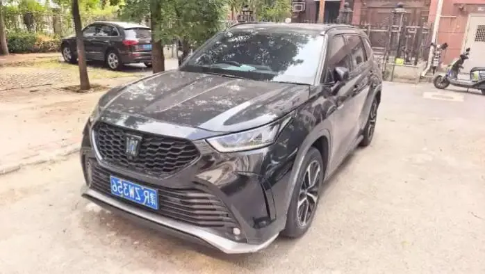 Открыть галерею: Toyota 2021 Crown Land Release 2.5 Stepless Four-wheel Drive Flagship Automatic Gear