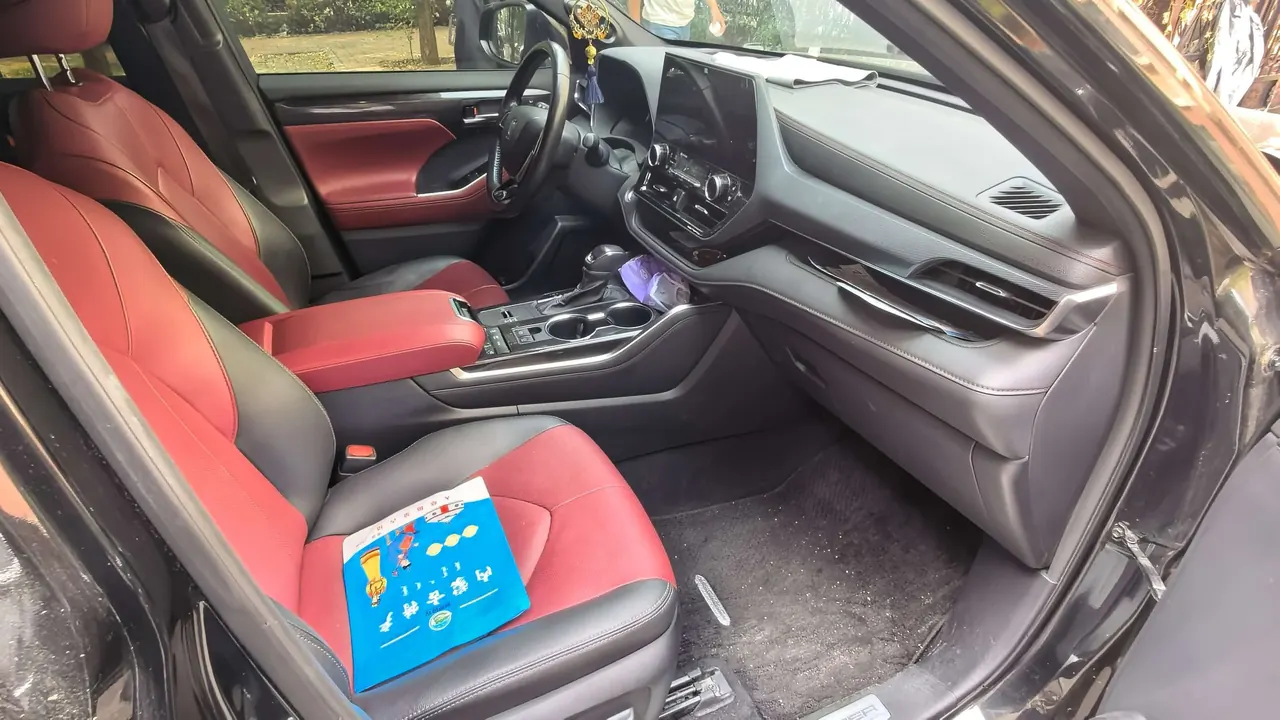 Toyota 2021 Crown Land Release 2.5 Stepless Four-wheel Drive Flagship Automatic Gear 4