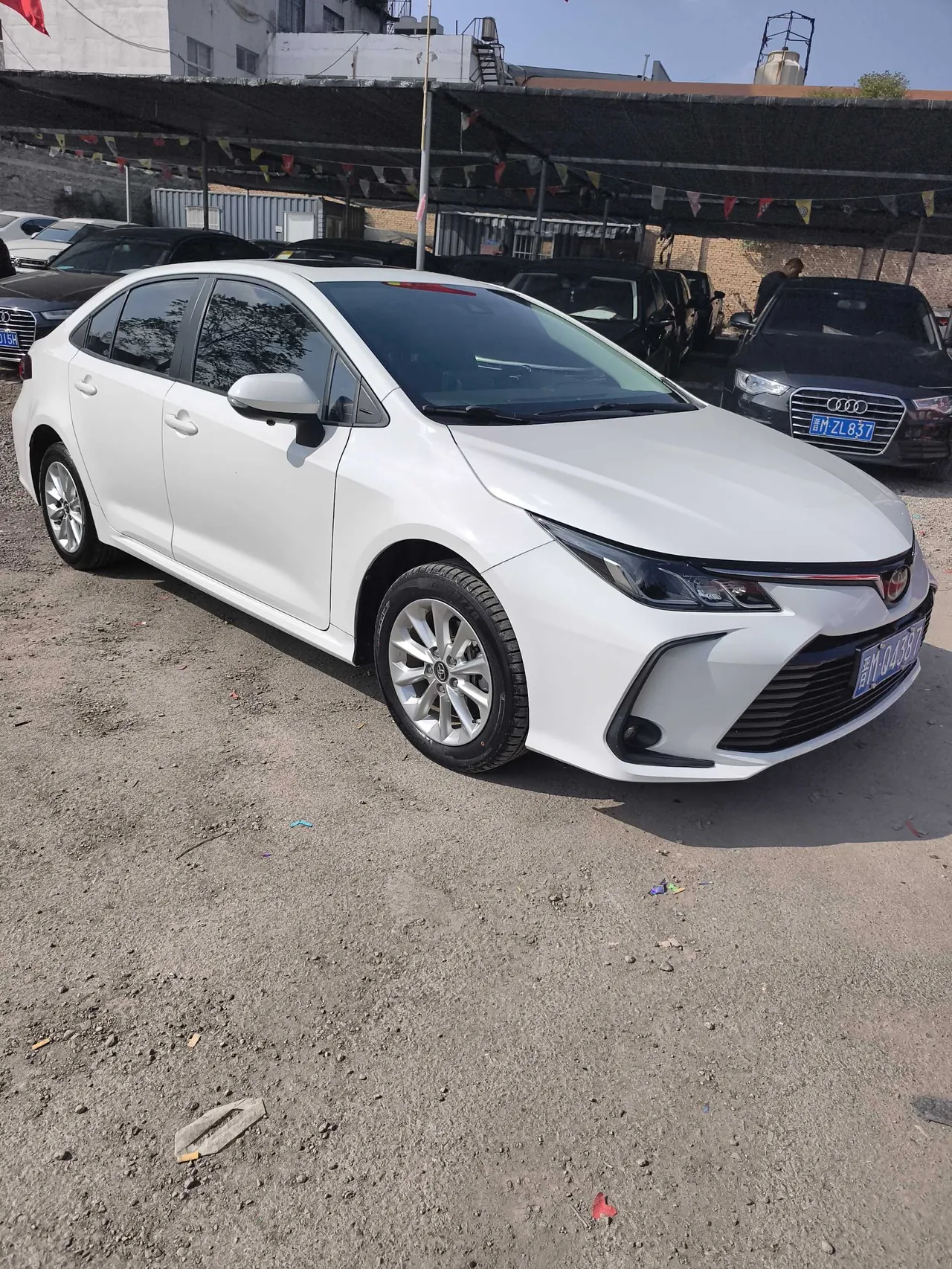 Toyota 2021 corolla 1.2T stepless elite PLUS version of automatic gear 2