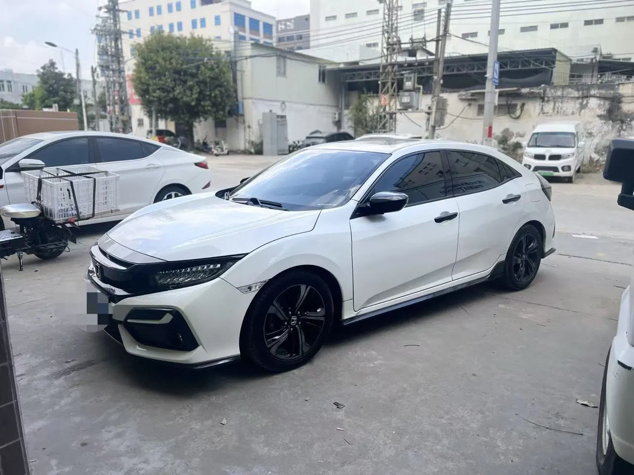 Open image lightbox: Honda 2021 Civic Hatchback 1.5T Stepless 220TURBO Tide Cool Control Automatic Gear