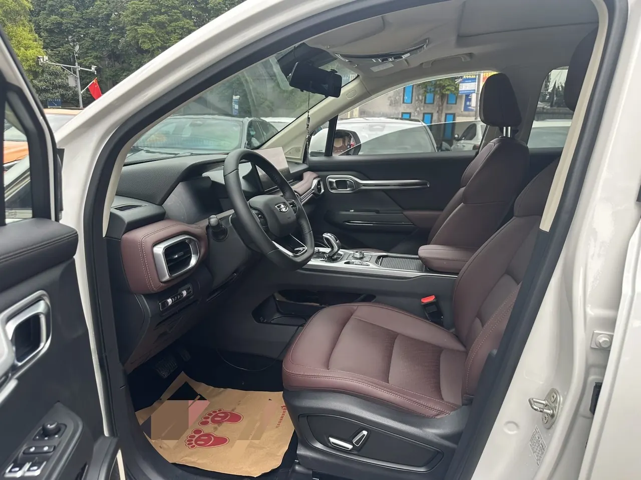 Geely 2022 Hao Yue 1.8TD Honorable 7-seat Automatic Transmission 3