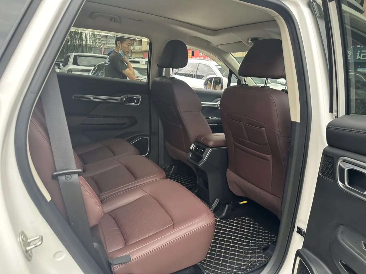 Geely 2022 Hao Yue 1.8TD Honorable 7-seat Automatic Transmission 7
