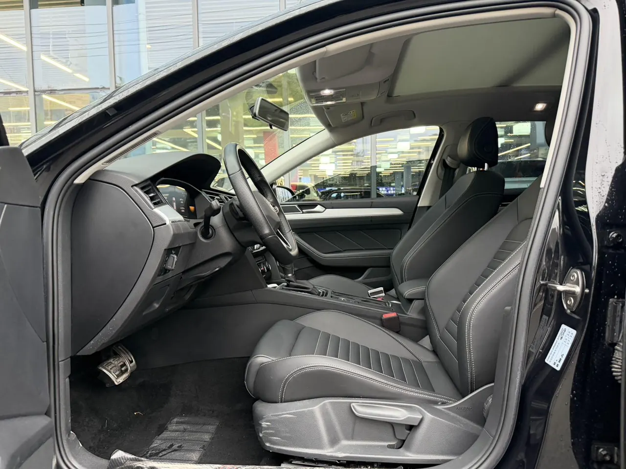 Volkswagen 2023 Magotan 1.4TSI 280TSI 2 million Commemorative Comfortable Automatic Gear 2