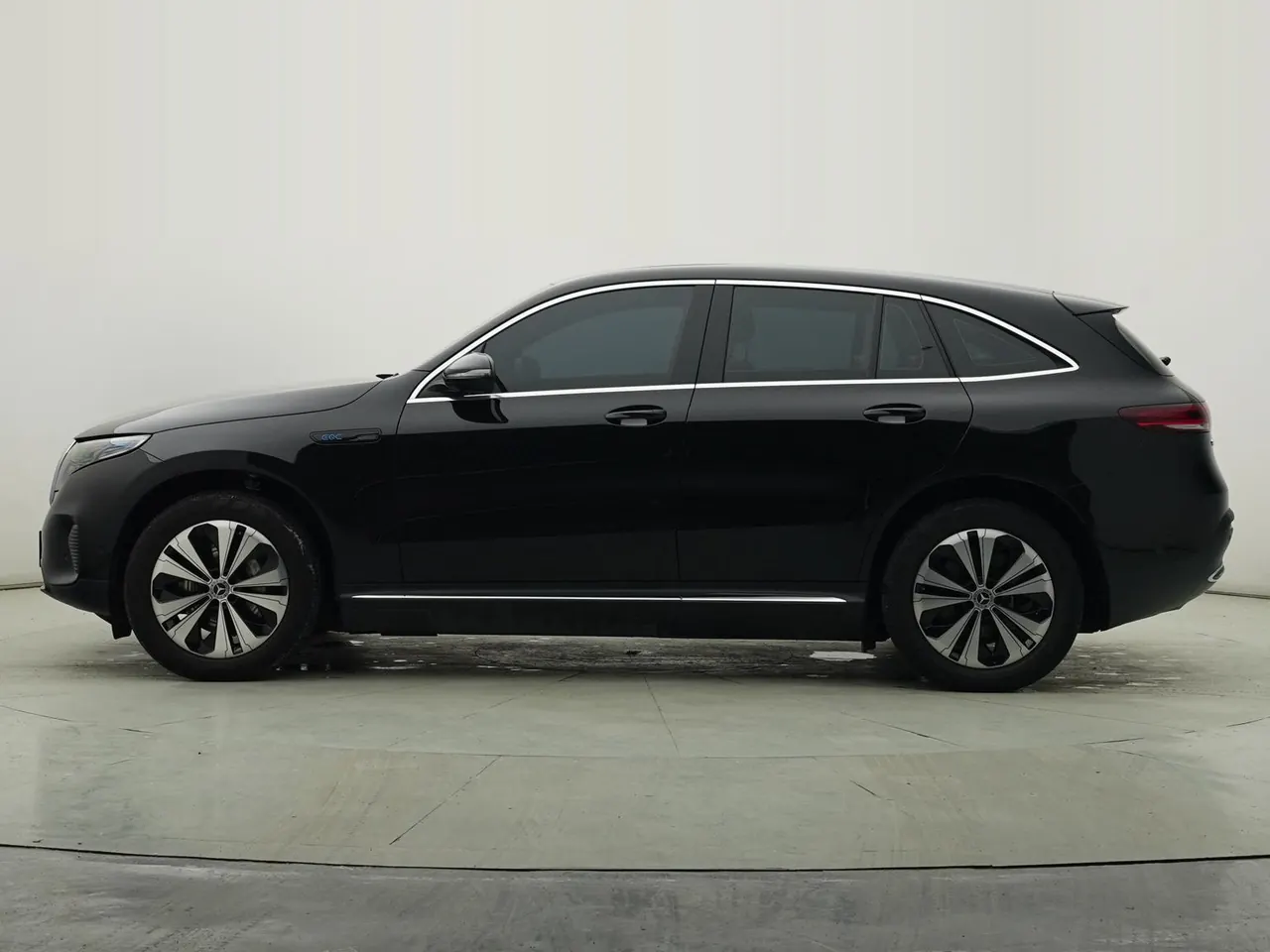 Mercedes Benz 2021 EQC 350 4MATIC EQC 350 4MATIC automatic gear 8