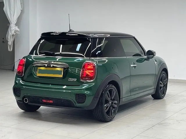 MINI Mini (Imported) 2021 Mini Cooper 1.5T Racer Automatic Gear 2
