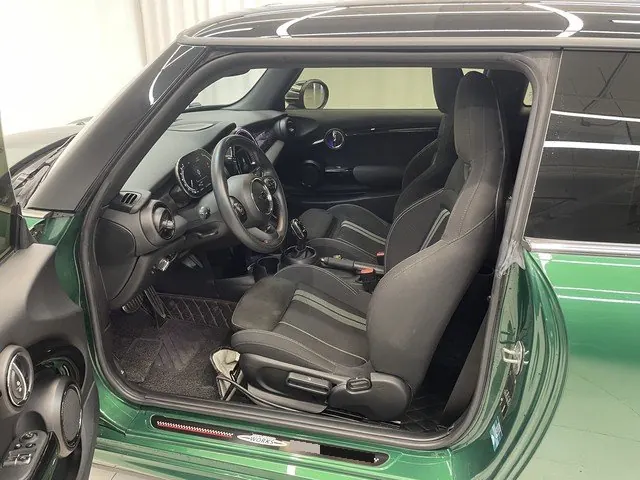 MINI Mini (Imported) 2021 Mini Cooper 1.5T Racer Automatic Gear 5
