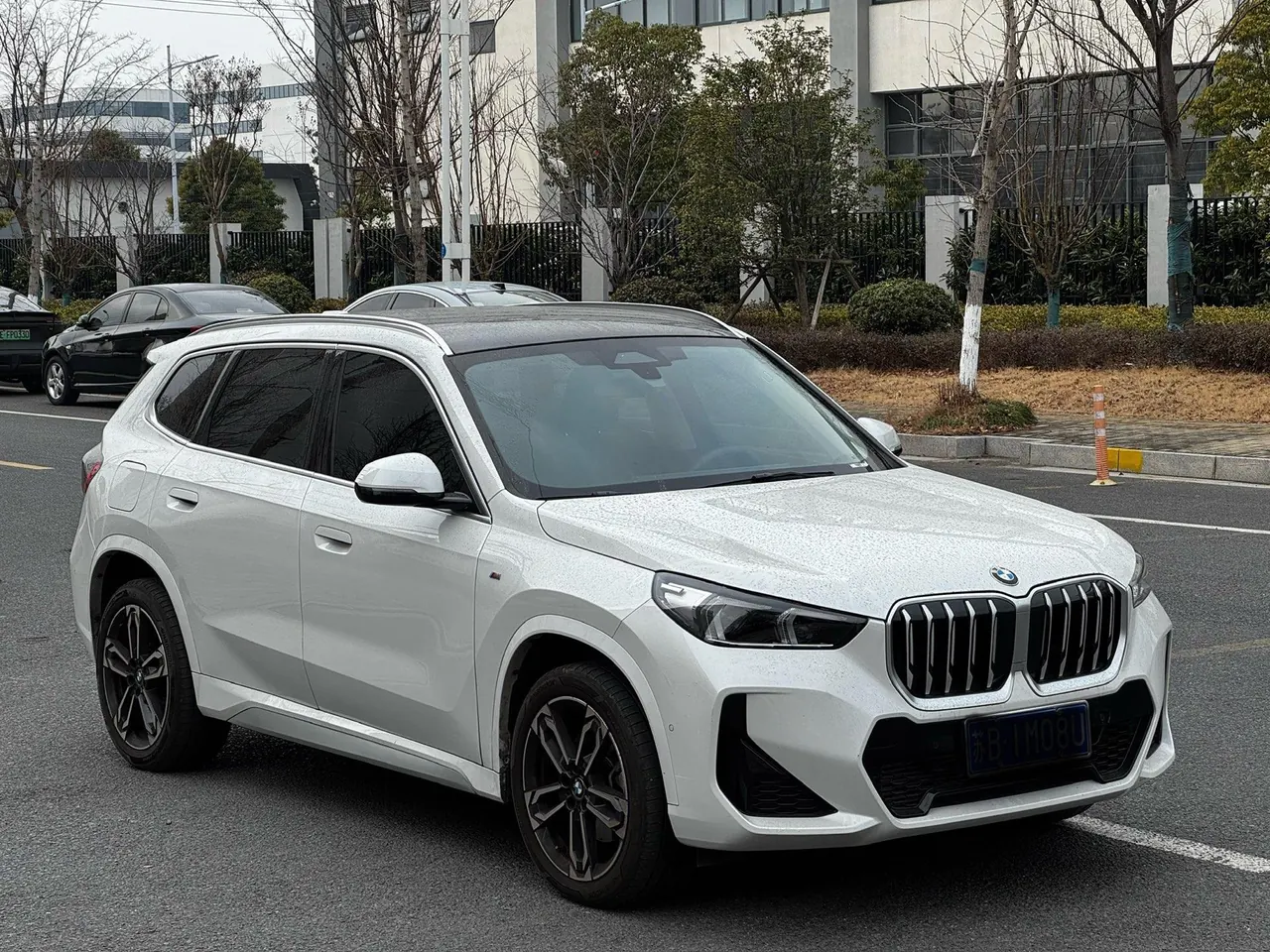 BMW 2023 X1 sDrive25Li 2.0T M sports suit automatic gear 5