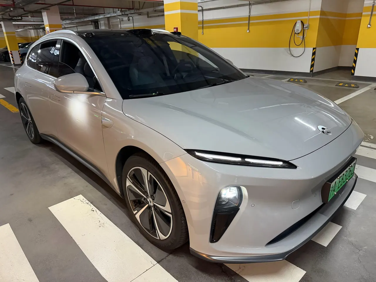 NIO 2024 ET5T 75kWh Touring automatic 3