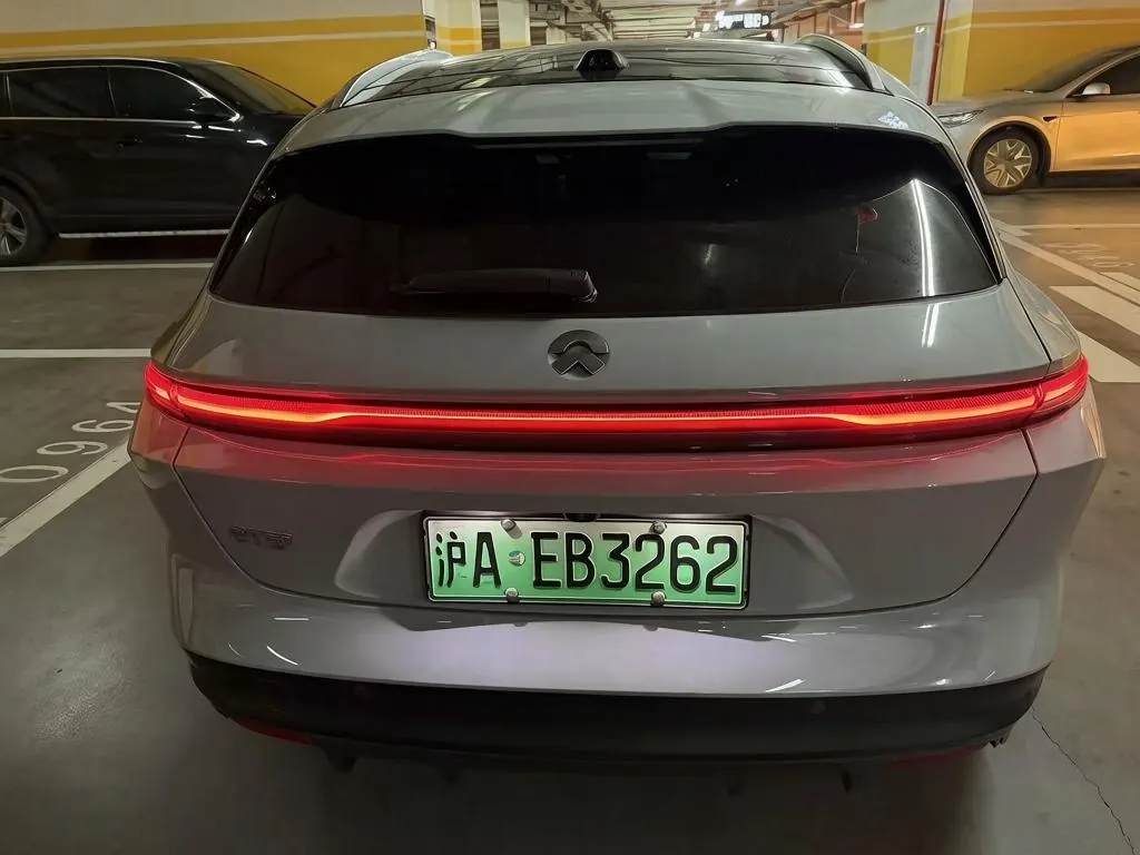 NIO 2024 ET5T 75kWh Touring automatic 4