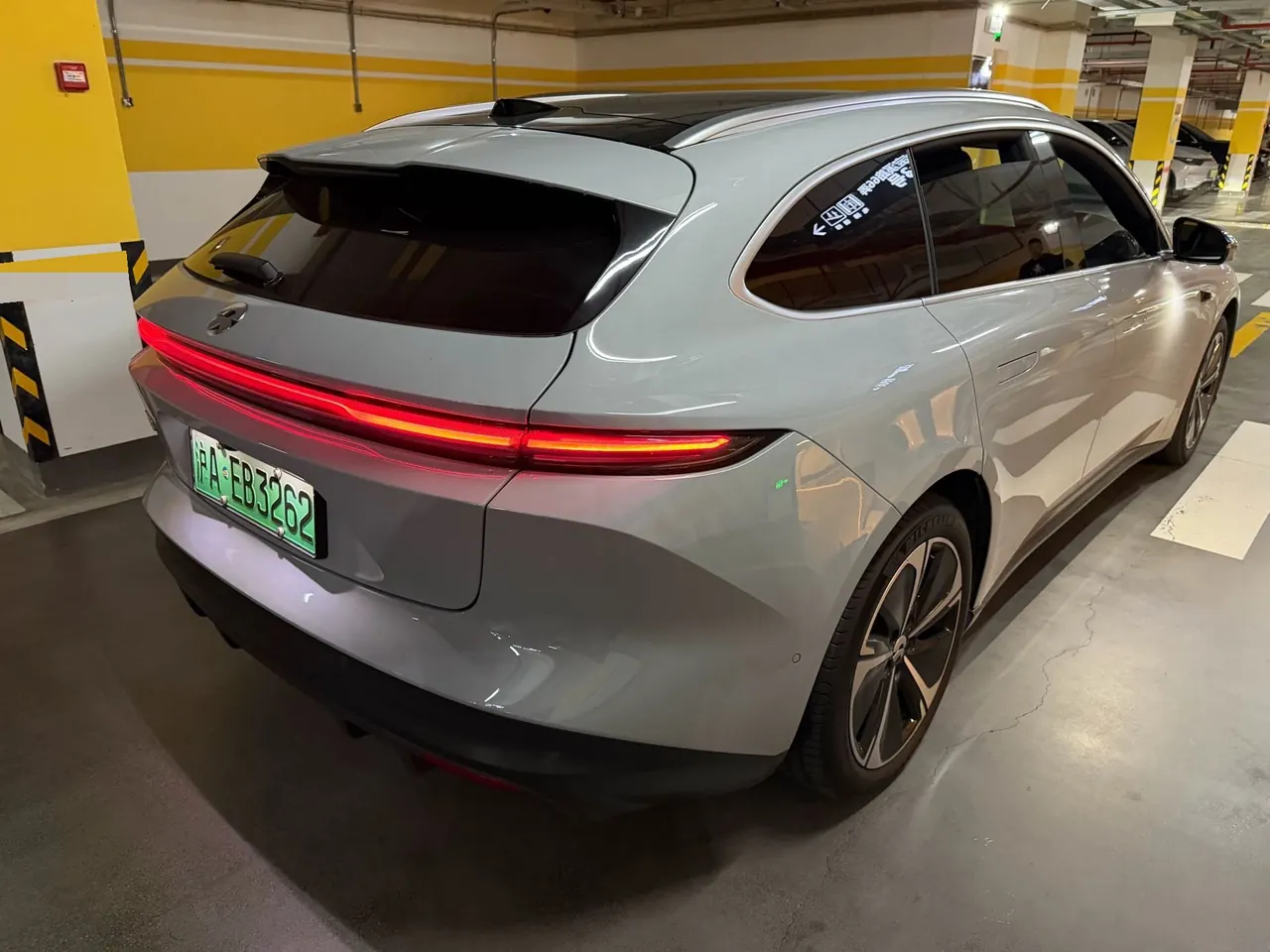 NIO 2024 ET5T 75kWh Touring automatic 5