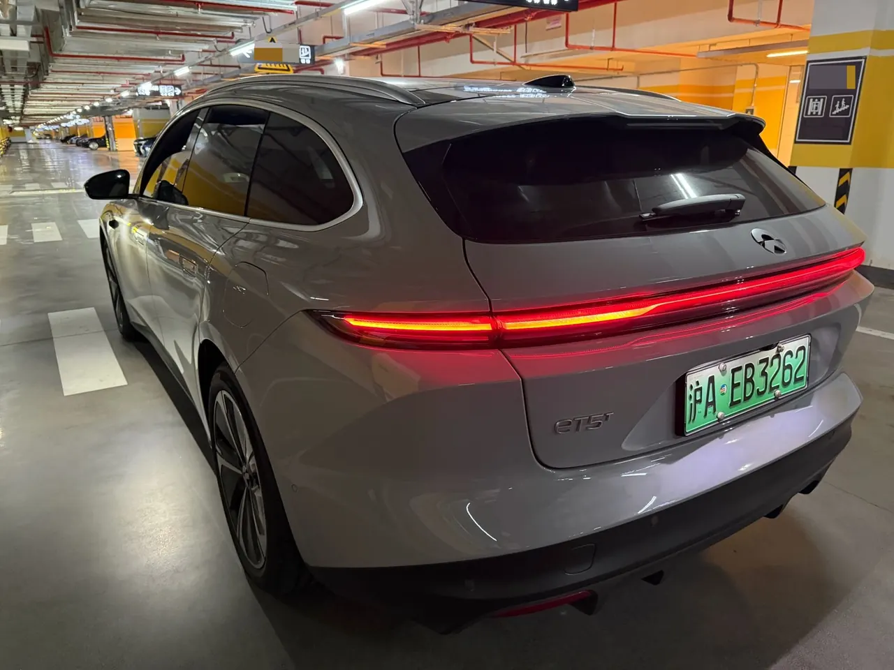 NIO 2024 ET5T 75kWh Touring automatic 6