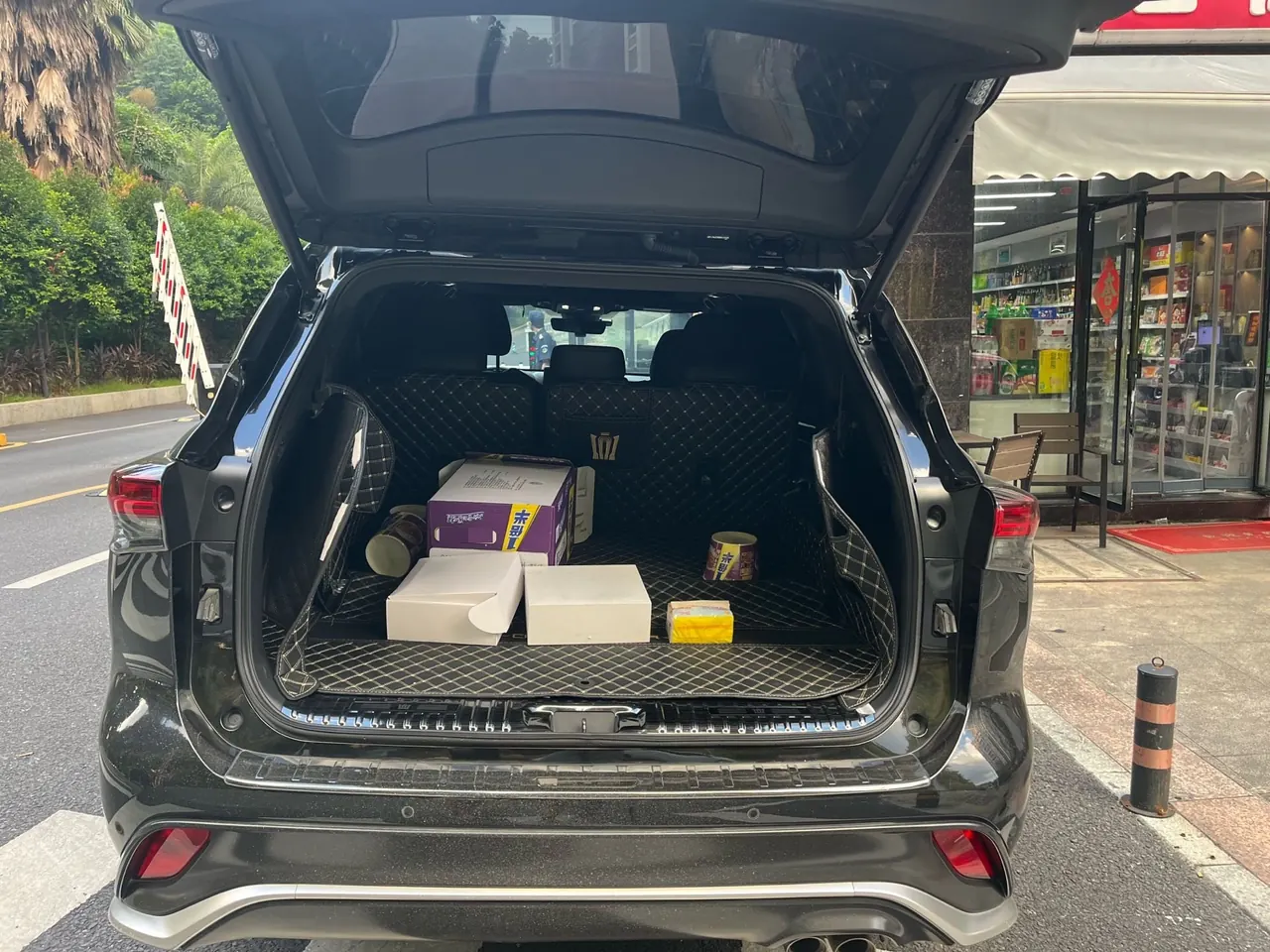 Toyota 2024 Crown Land Release HEV 2.5 Stepless Four-wheel Drive Premium Edition Automatic Gear 7