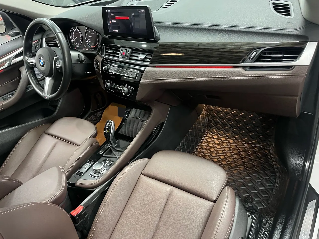 BMW 2021 X1 xDrive25Li 2.0T exclusive automatic gear 12
