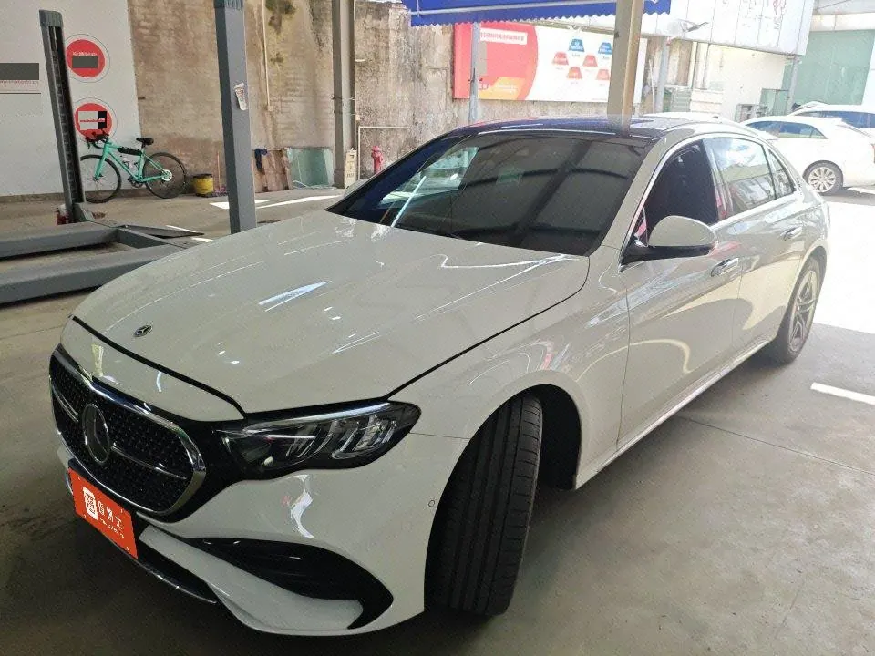 Open image lightbox: Mercedes Benz E Class 2024 E 300 L 48V 2.0T Luxury Sports (Modified) Automatic Gear