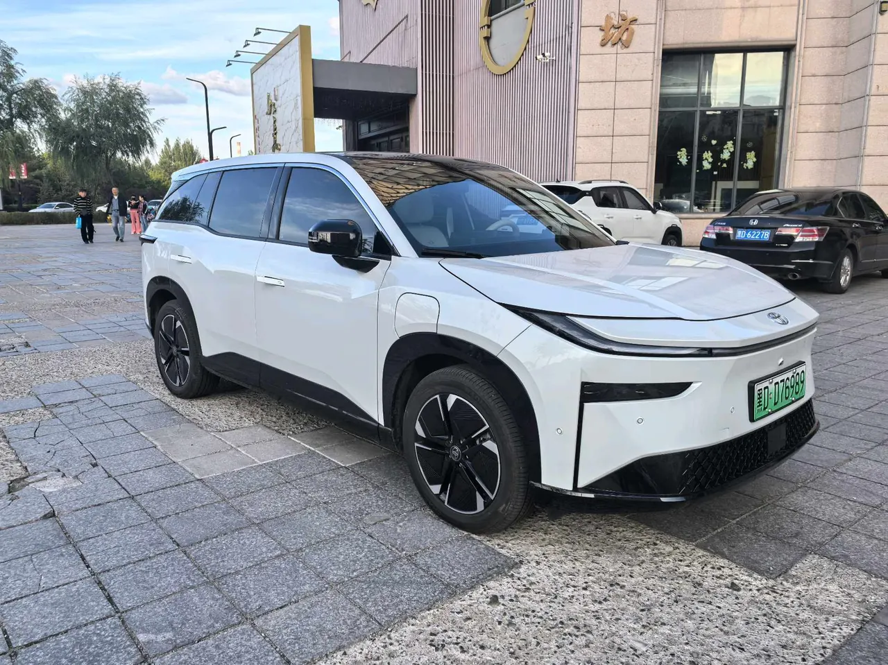 Toyota 2026 Platinum Intelligence 3X 520 Pro Automatic Gear 3
