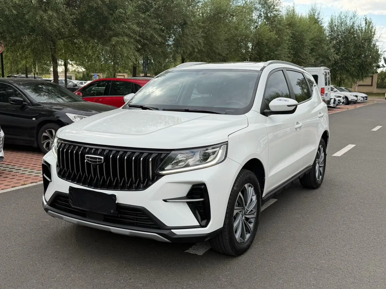 Open image lightbox: Geely Vision SUV(X6) 2021 Vision X6 Pro 1.4T Premium Automatic