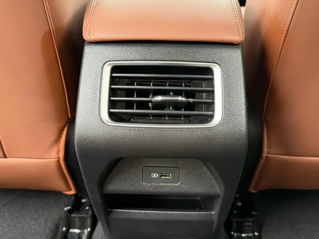 Geely Vision SUV(X6) 2021 Vision X6 Pro 1.4T Premium Automatic 15