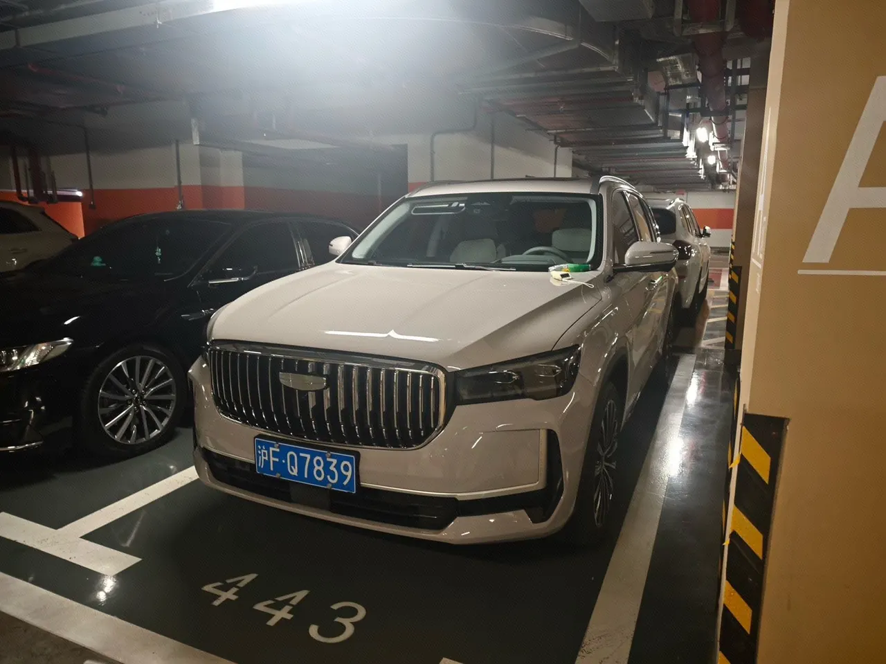 打开图片灯箱:Geely 2024 XingyueL (Monjaro) Zhiqing 1.5T Tiangong Edition Automatic Gear