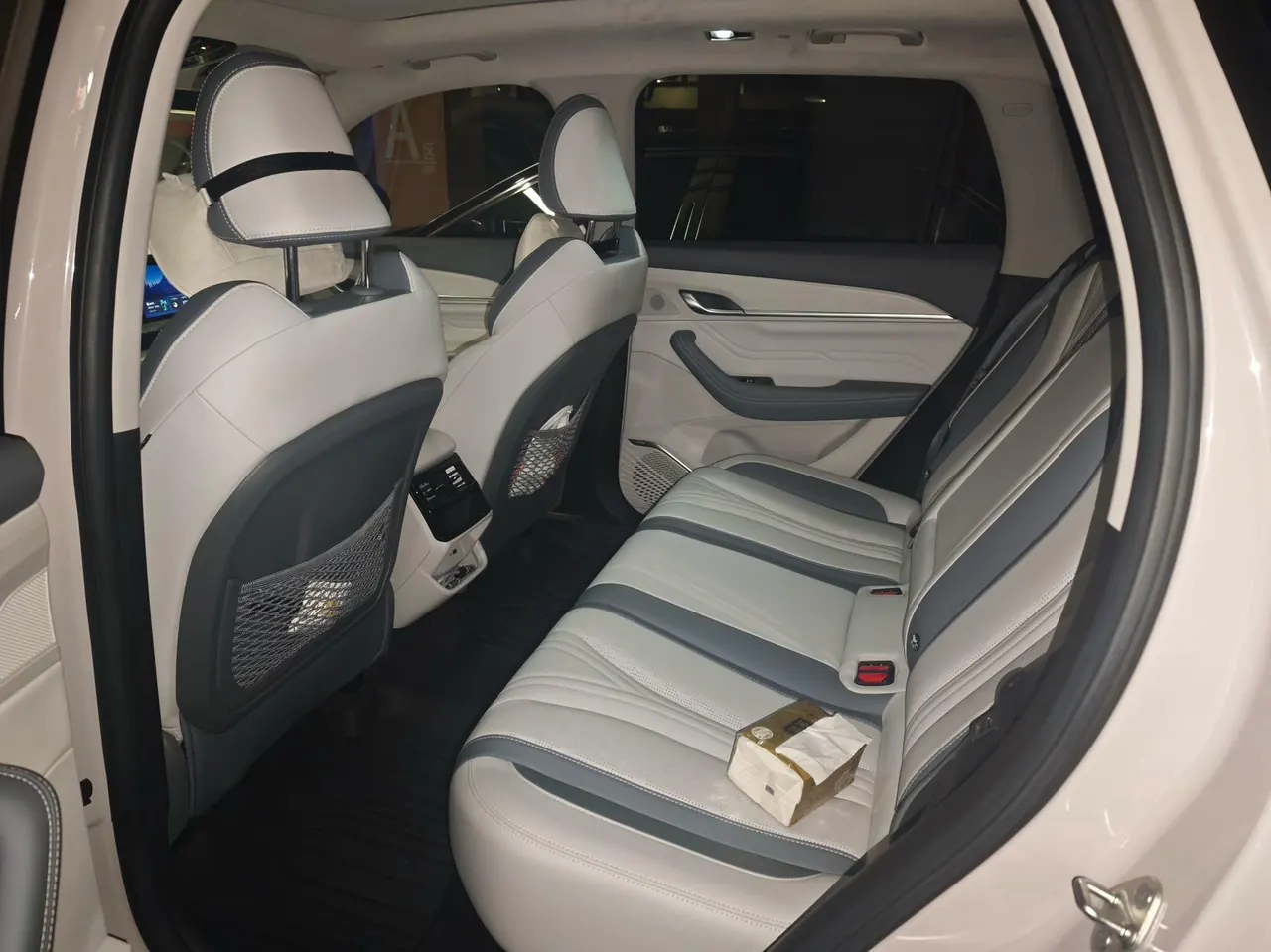 Geely 2024 XingyueL (Monjaro) Zhiqing 1.5T Tiangong Edition Automatic Gear 5