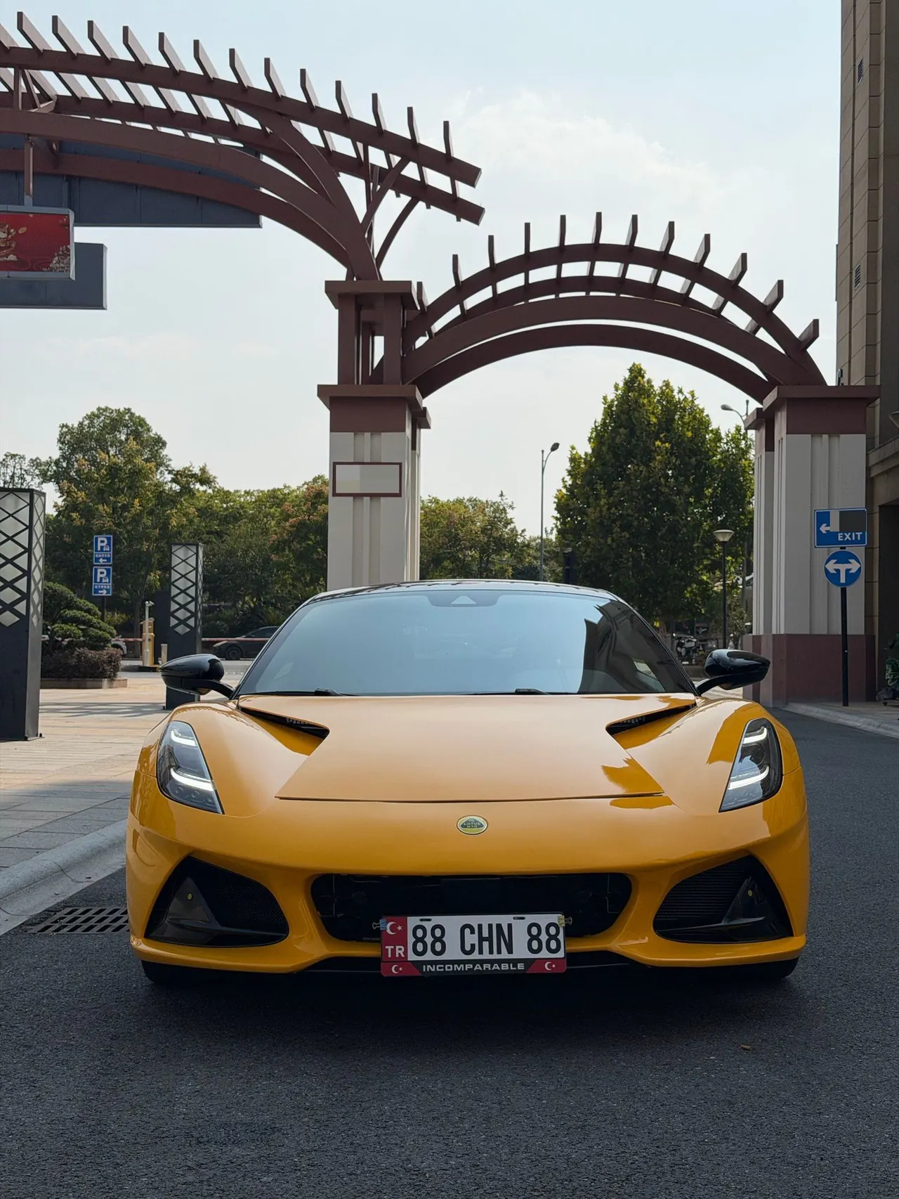 Lotus Emira (Imported) 2023 Emira 2.0T First Edition Automatic 2