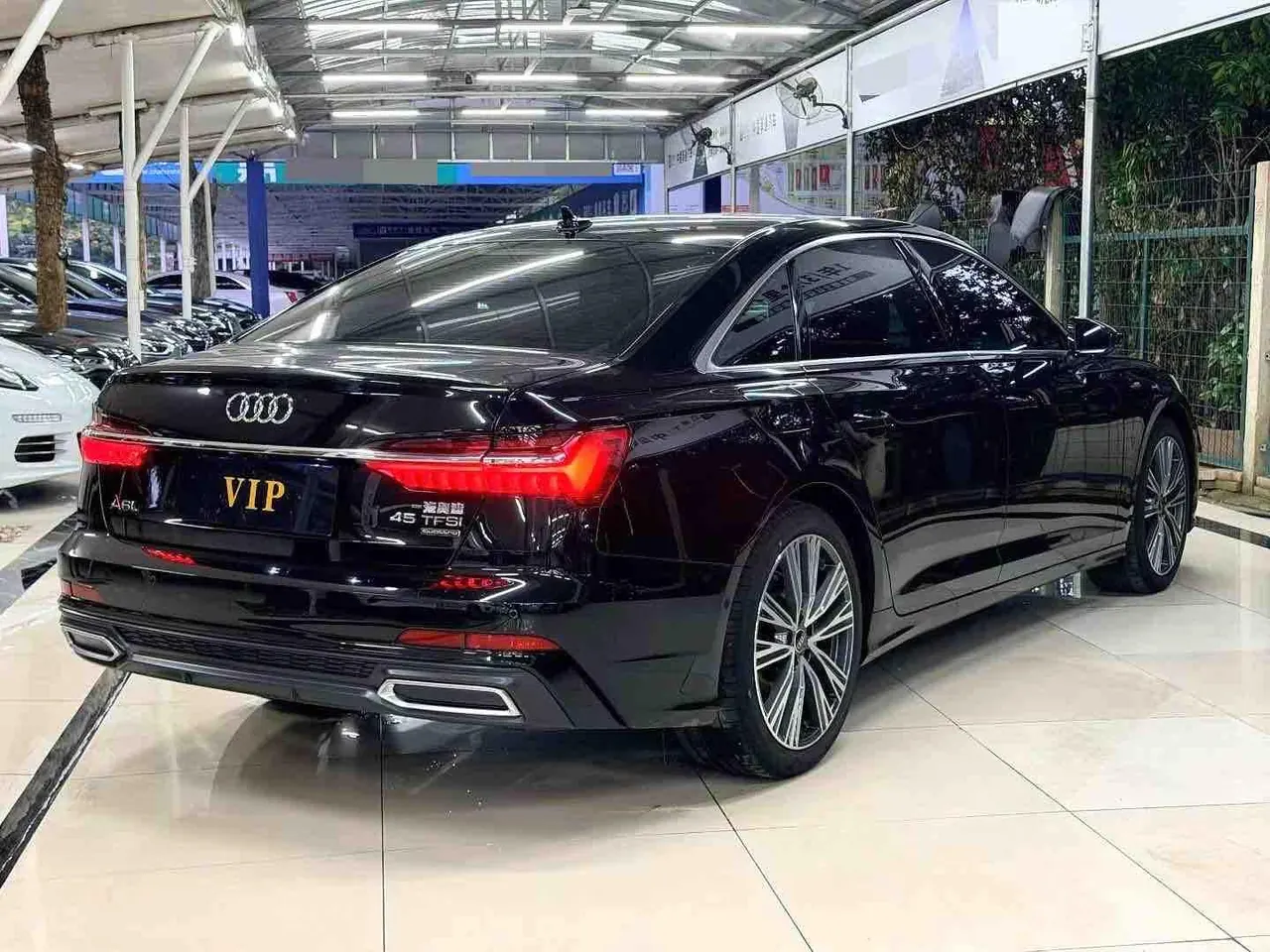 Audi 2022 A6L 2.0TFSI 45TFSI Quattro Selected Dynamic Automatic 4