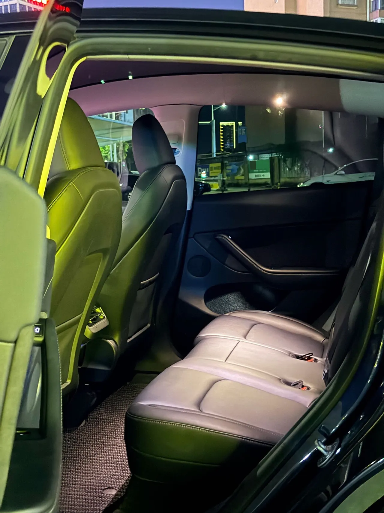 Tesla 2024 Model Y rear-wheel drive version automatic transmission 4