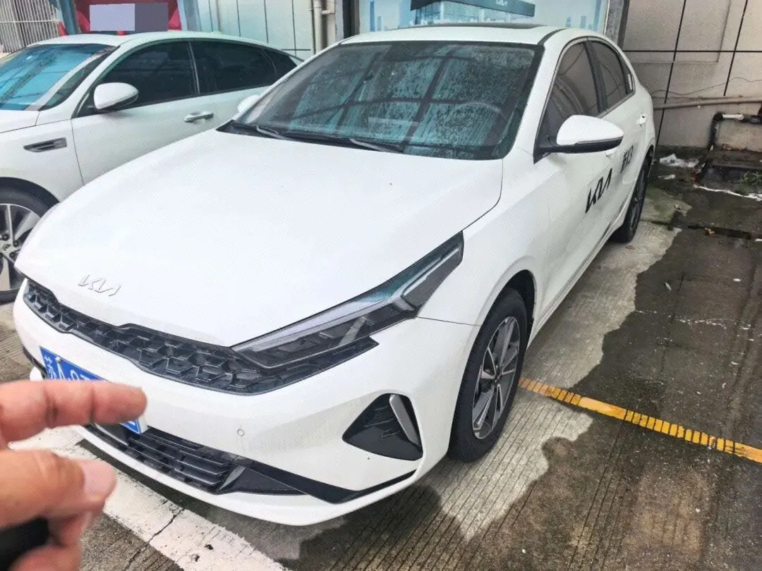 Kia 2024 K3 1.5 Stepless Comfort Premium Edition Automatic Gear - View 1