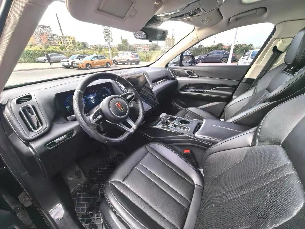 HongQi 2025 HS3 PHEV 1.5T 117km Strong Edition Automatic Gear 4