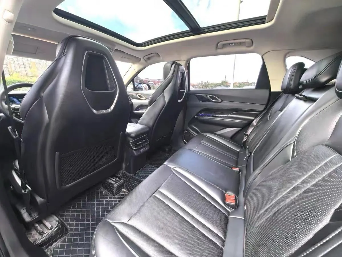 HongQi 2025 HS3 PHEV 1.5T 117km Strong Edition Automatic Gear 5