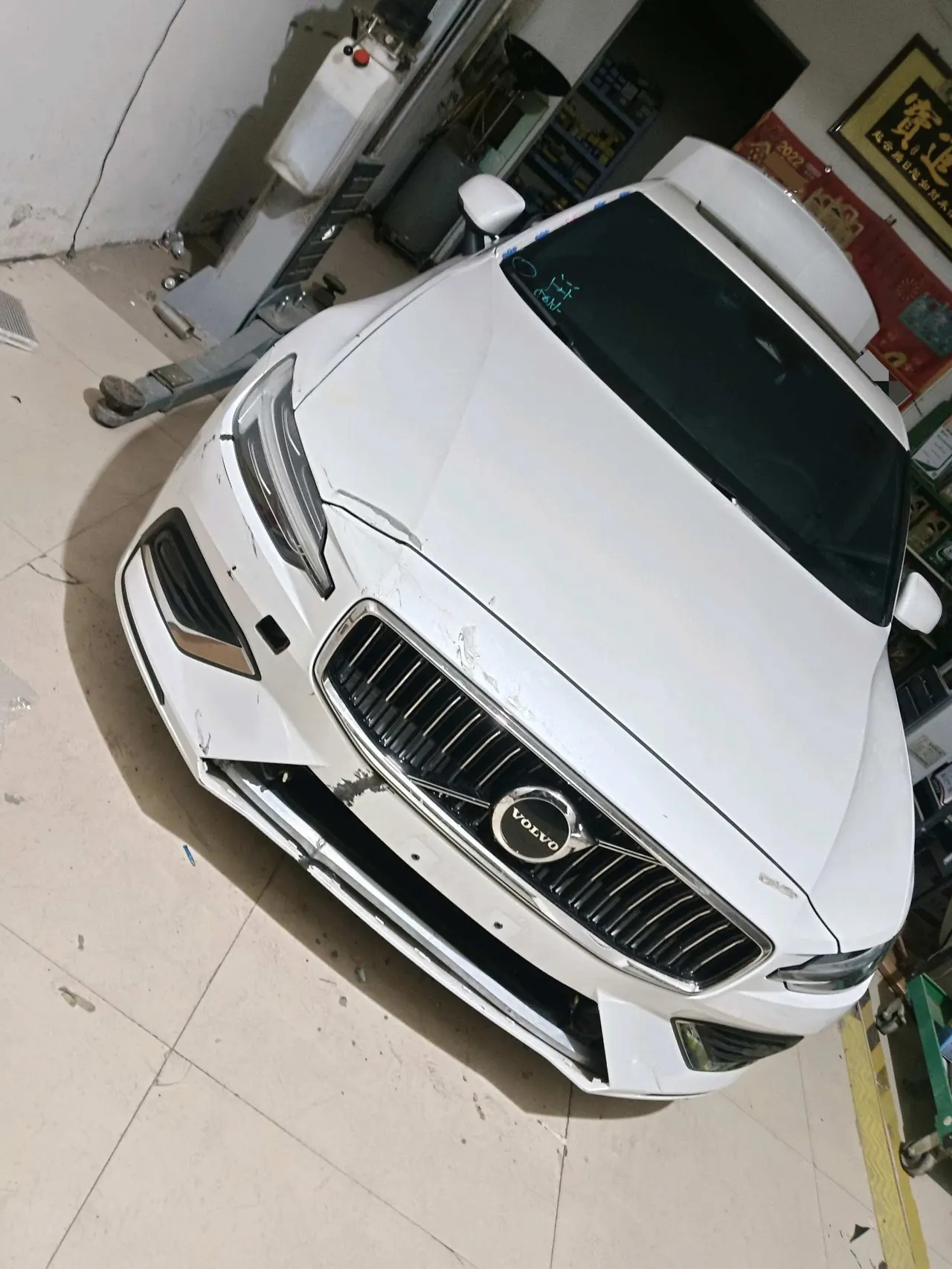 Volvo 2025 S60 48V 2.0T B4 Zhiyi Deluxe Edition Automatic Gear 7