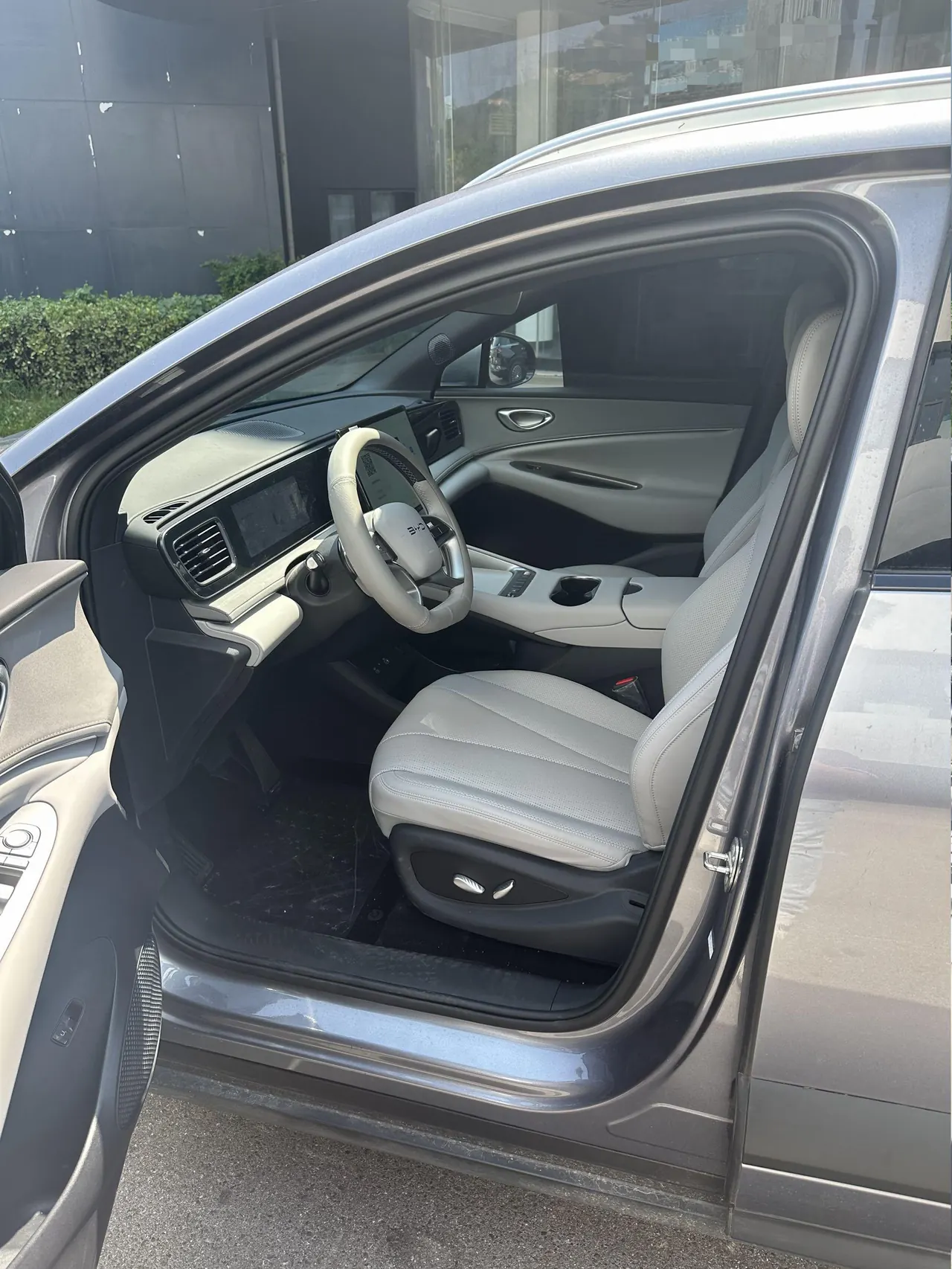 BYD 2025 sea lion 06 DM-i 1.5 stepless 132 pilot version automatic gear 4