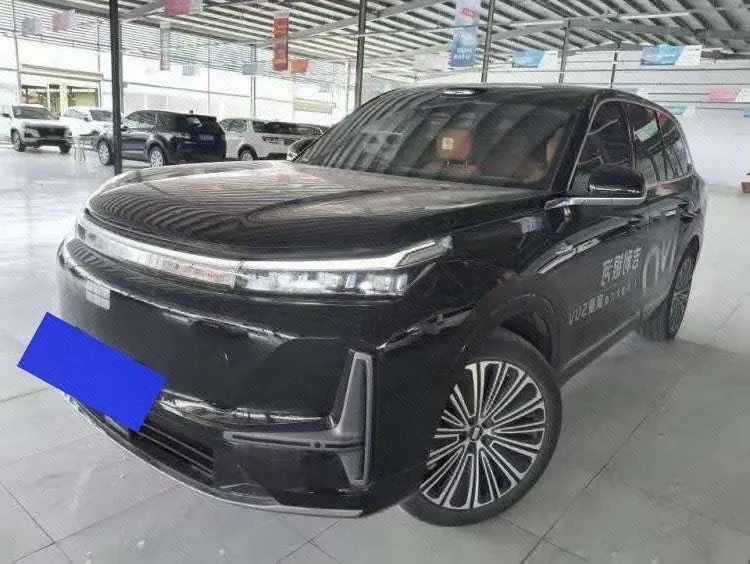 Open image lightbox: Geely Galaxy 2025 M9 1.5T 210km 4-wheel drive pilot version automatic gear