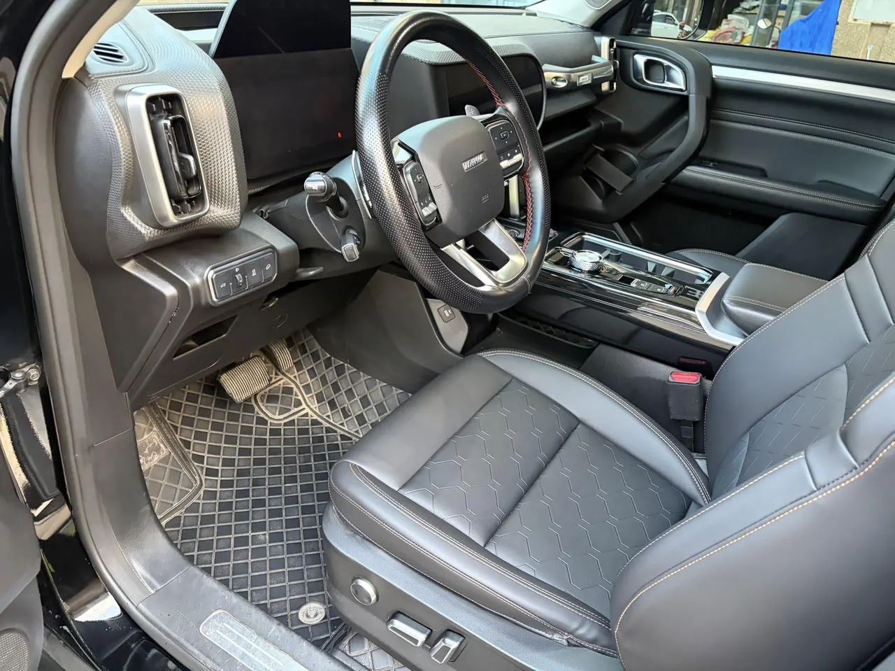 Haval 2022 big dogs 1.5T two-wheel-drive border animal husbandry version automatic gear 3