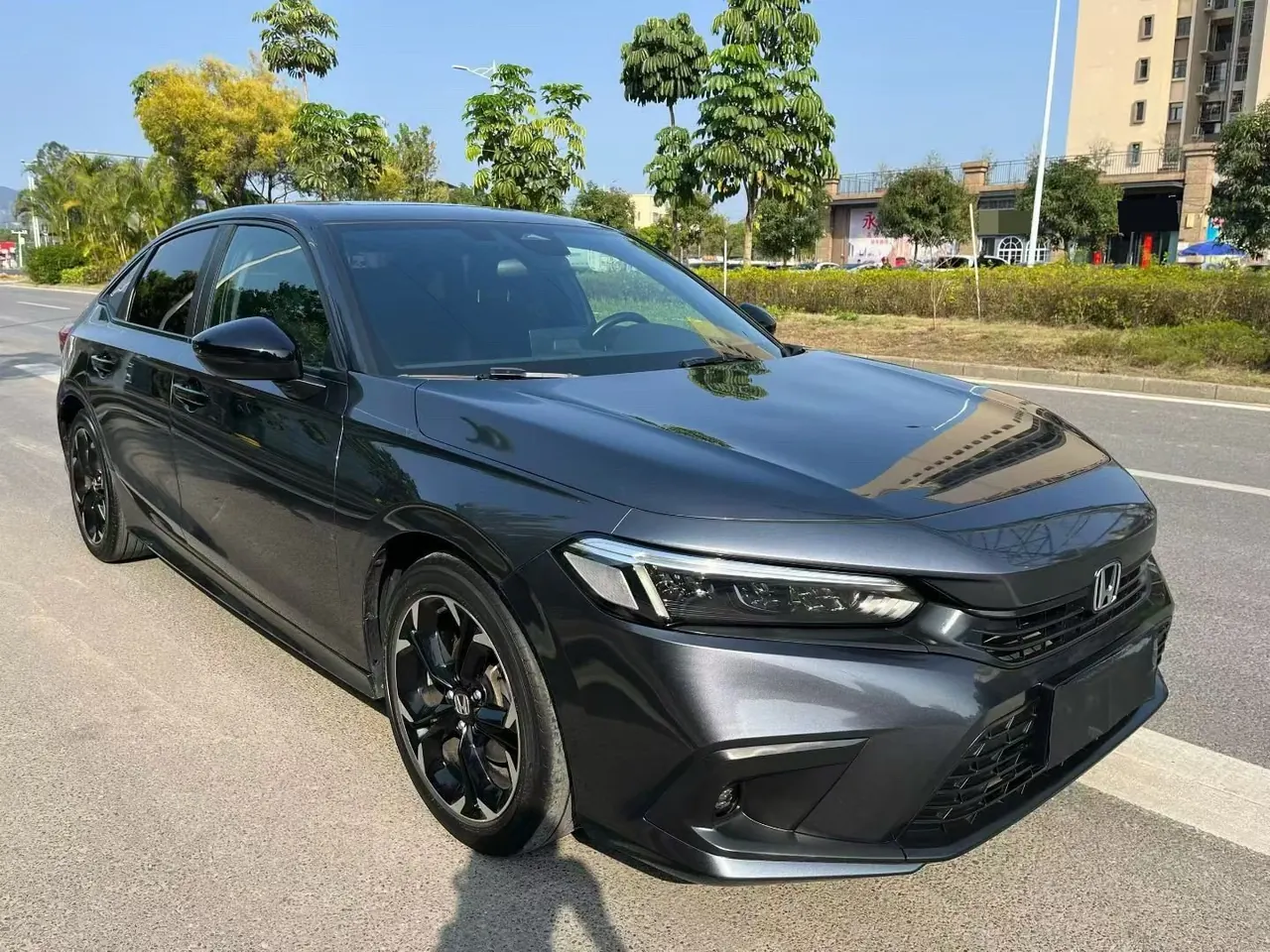 Honda 2022 Civic 1.5T Stepless 240TURBO Combustion Edition Automatic Gear 3
