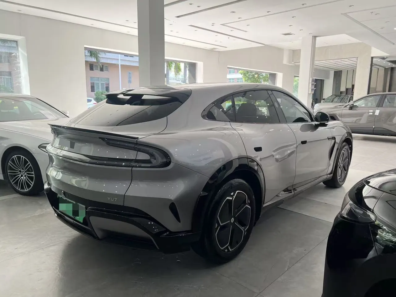 MI 2025 YU7 Long Endurance Rear Drive Automatic Gear 3
