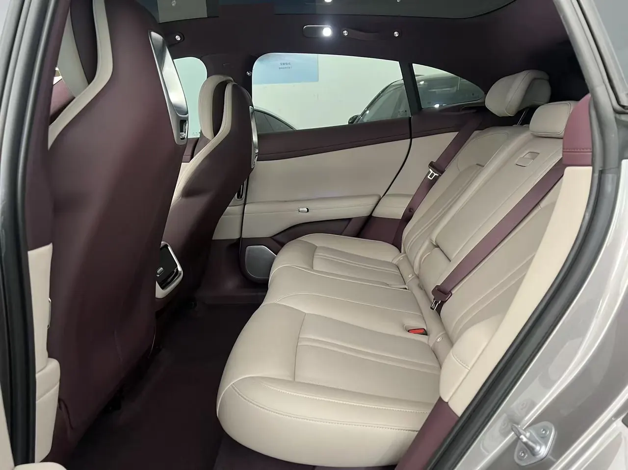MI 2025 YU7 Long Endurance Rear Drive Automatic Gear 6