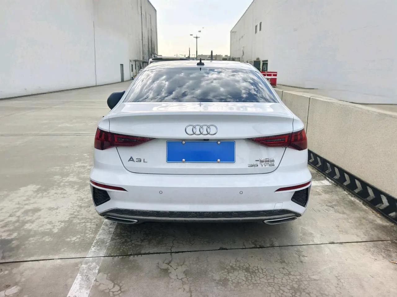 Audi 2022 A3L Limousine 1.4TFSI 35TFSI Luxury Sport Automatic 4