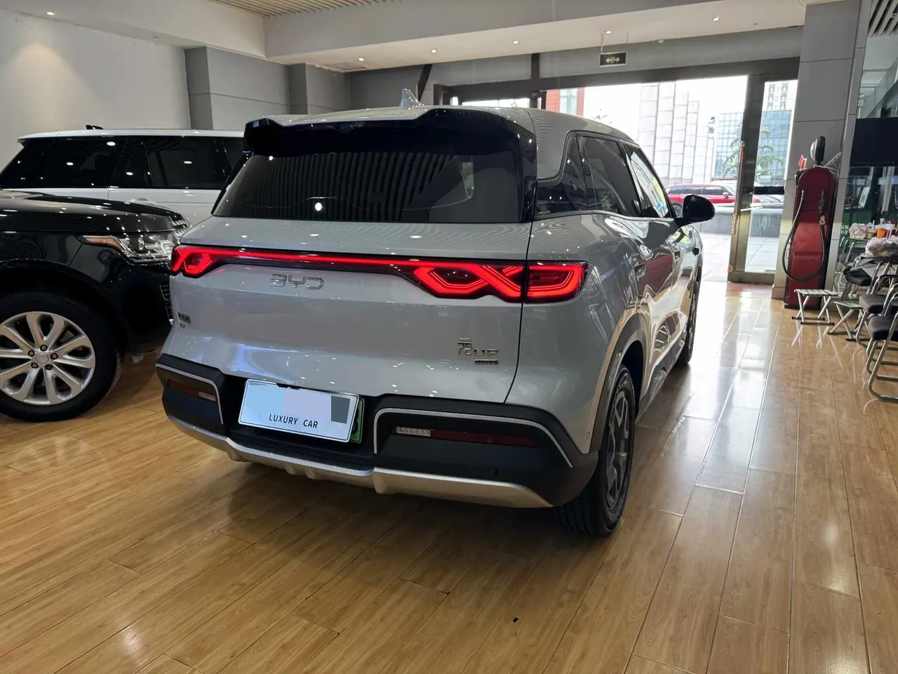 BYD 2025 Yuan UP Smart Driving 401KM Vital Automatic Gear 11