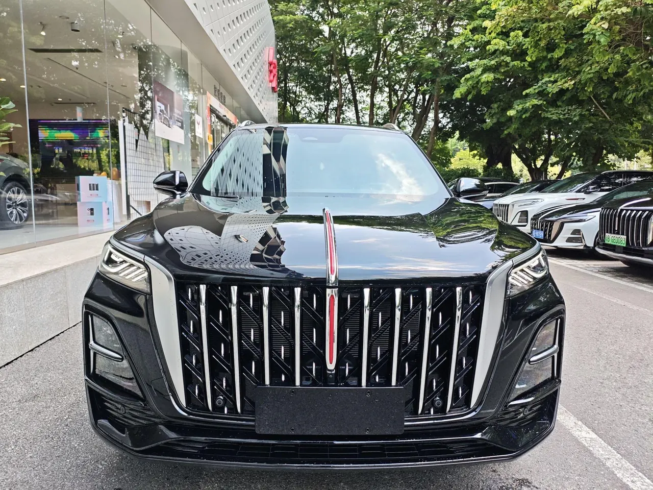 HongQi 2026 HS5 2.0T Two-Drive Flag Enjoy Pro Edition Automatic Gear 2