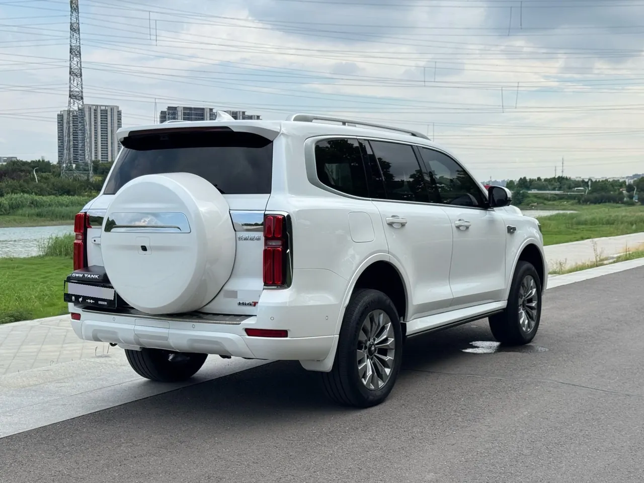 Tank 500 New Energy 2026 Model Tank 500 Hi4-T 2.0T Smart Enjoyment Version Automatic Transmission 5