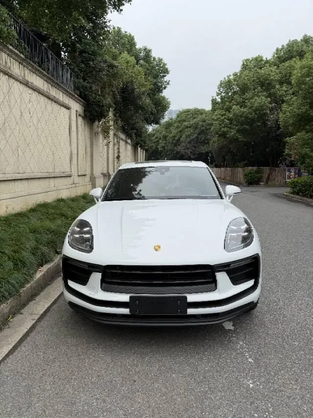 Porsche Macan (Imported) 2025 Macan 2.0T Dream Edition Automatic Gear 3